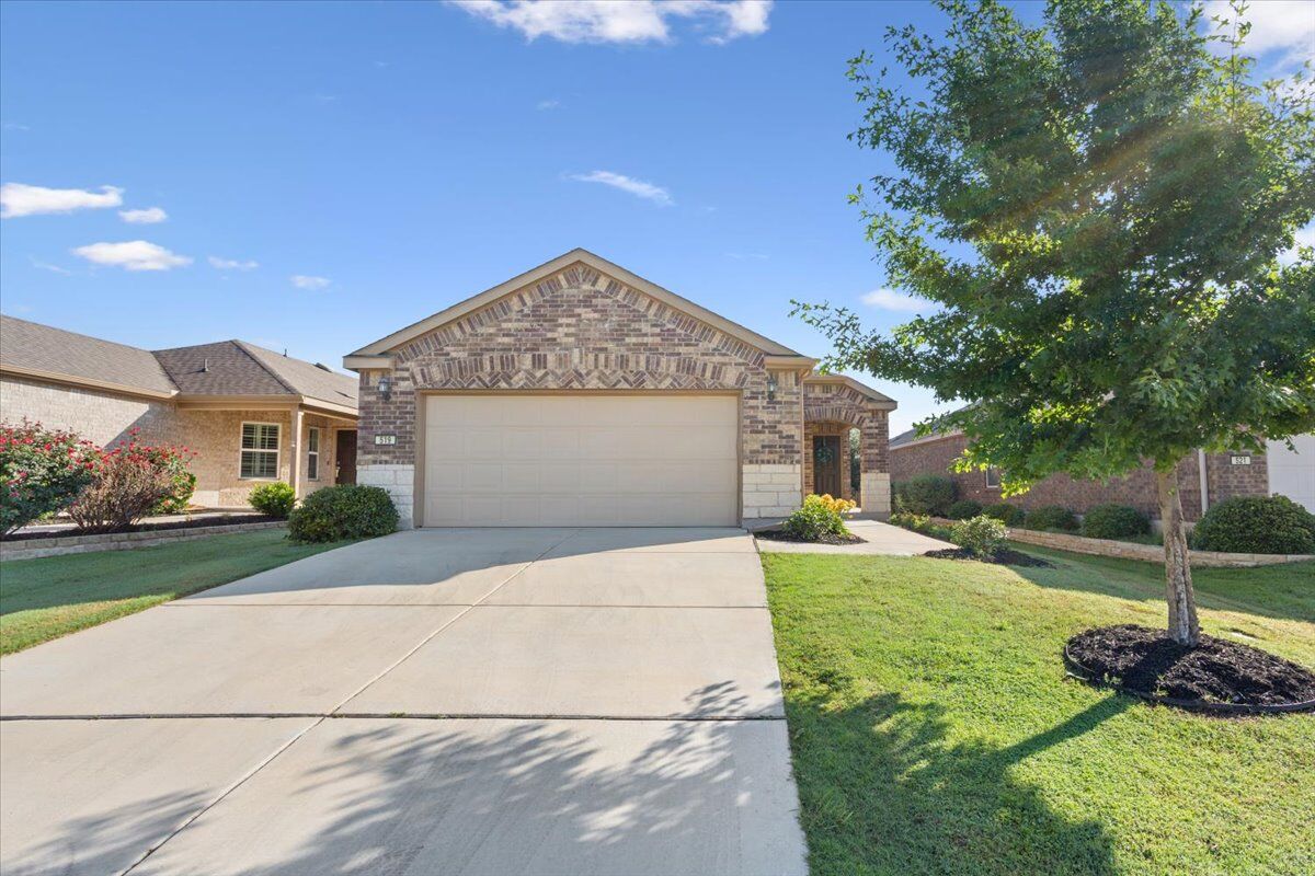 Property Photo:  519 Rockport Street  TX 78633 