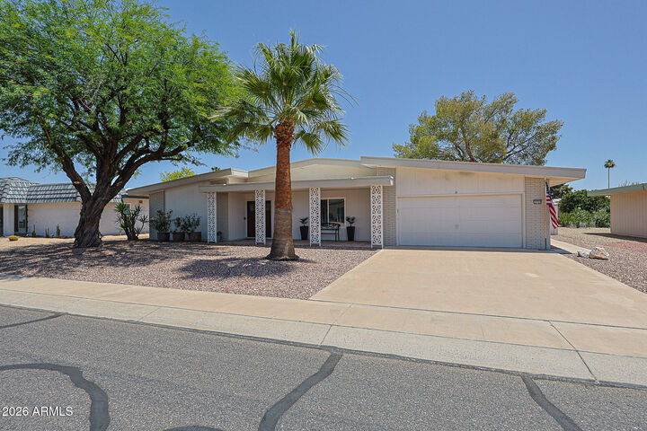 Property Photo: 10709 W Sequoia Drive AZ 85373