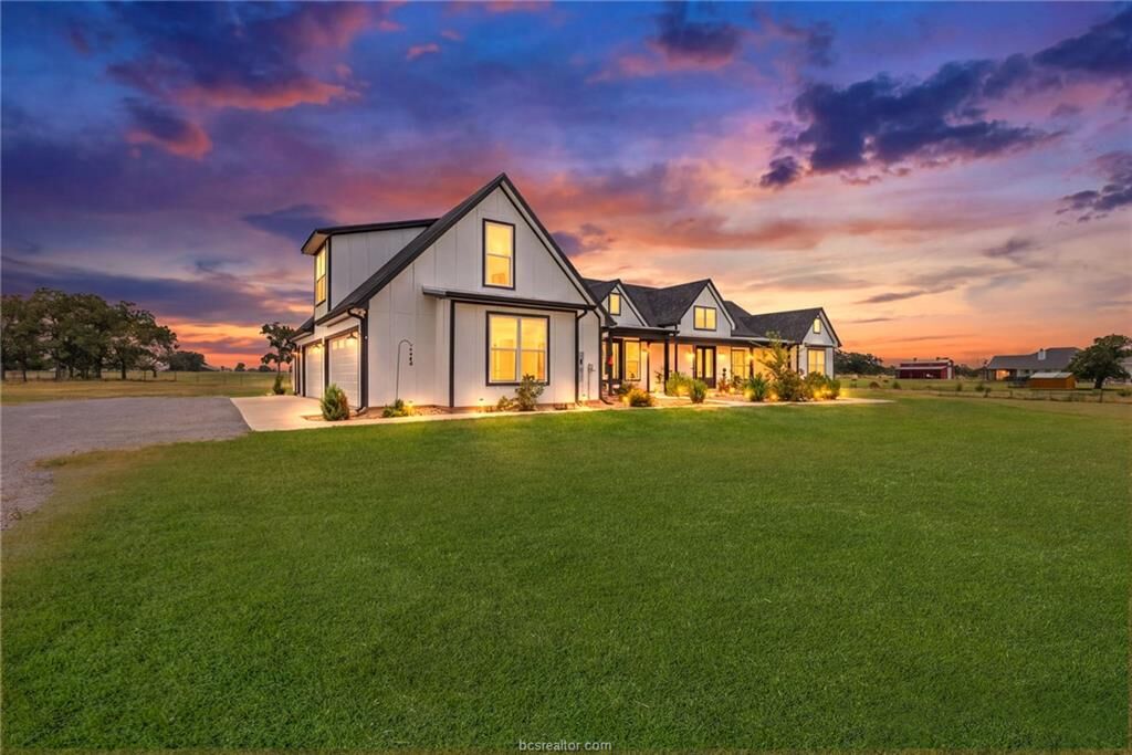 Property Photo:  6770 Fm 1372 Road  TX 77872 