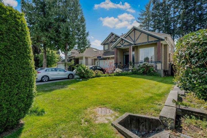 Property Photo: 6753 134A Street BC V3W 5W2