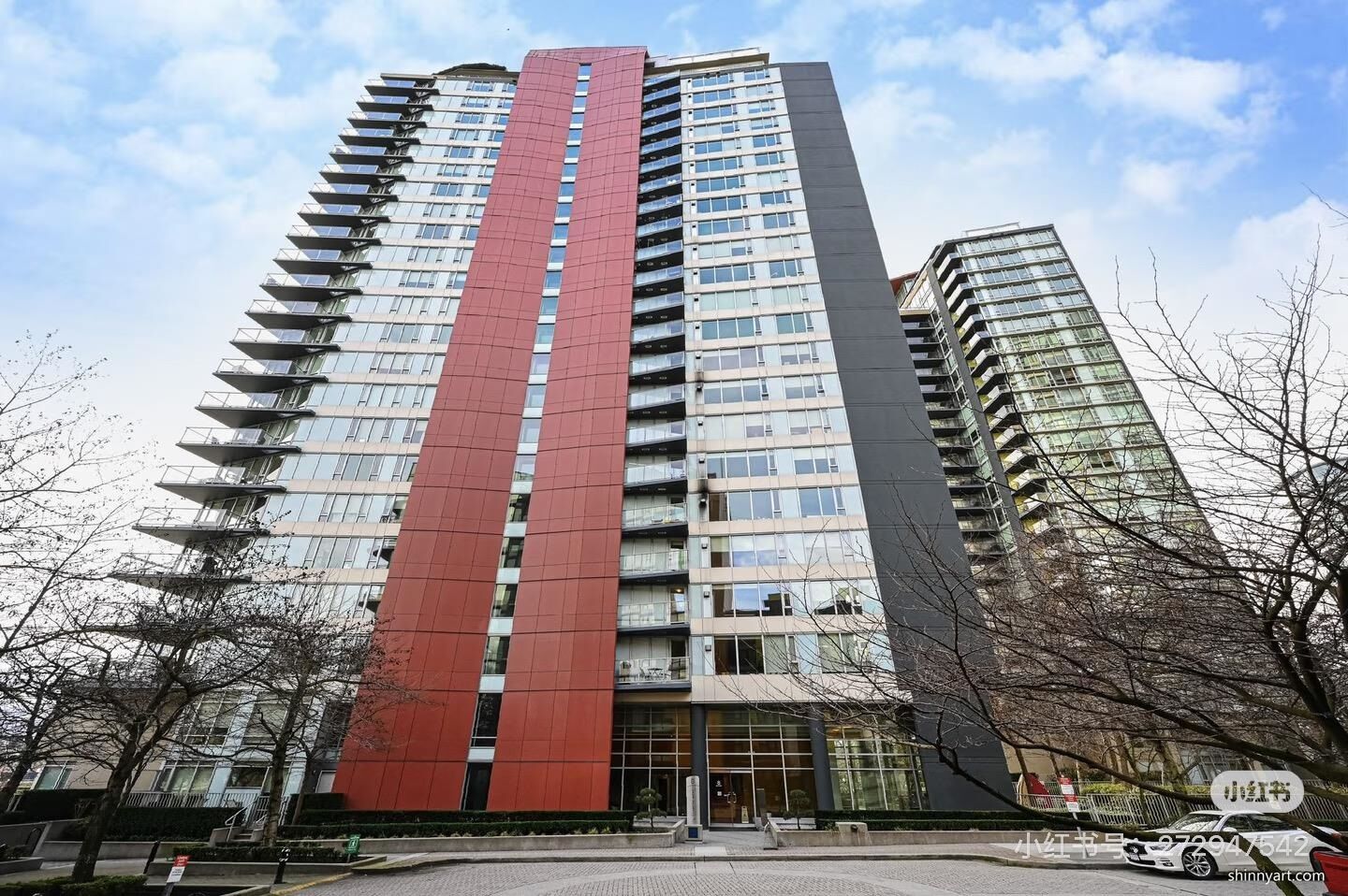 Property Photo:  8 Smithe Mews  BC V6B 0A5 