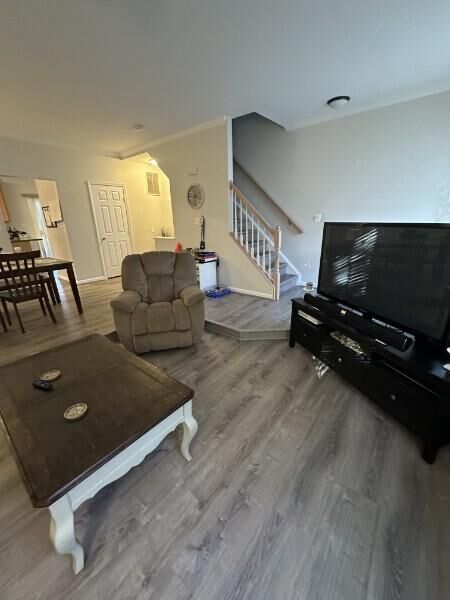 Property Photo:  424 Ginkgo Terrace NE  VA 20176 