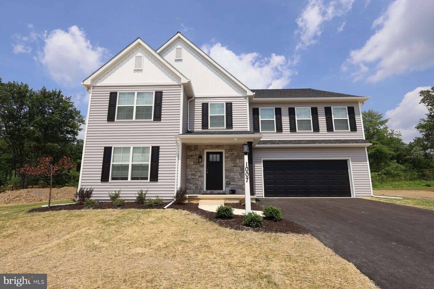 Property Photo:  468 Parkside Way  PA 17543 