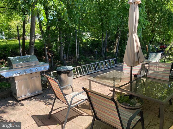 Property Photo:  14 Thomas Lane  MD 21219 