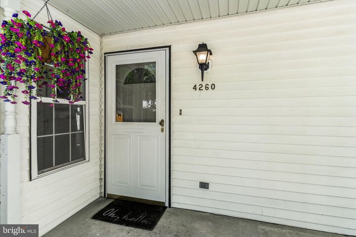 Property Photo: 4260 Mockingbird Circle MD 20603