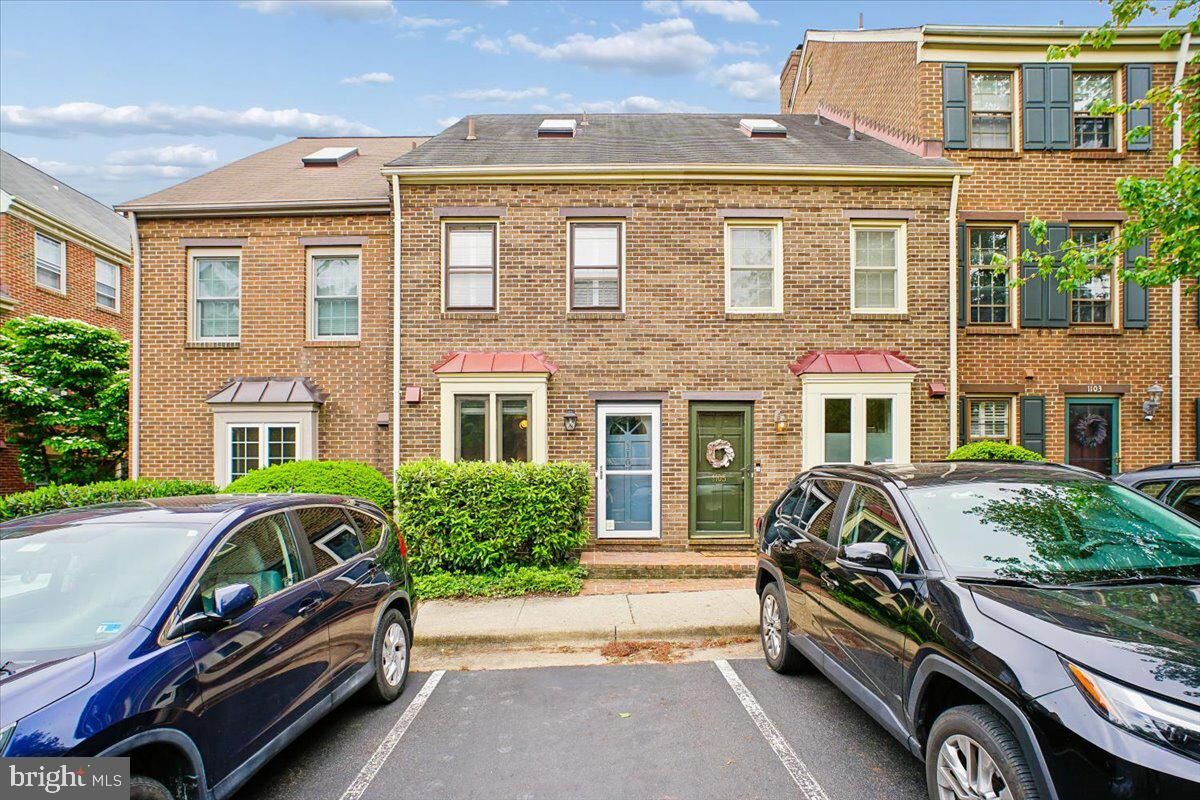 Property Photo:  1107 Michigan Court  VA 22314 