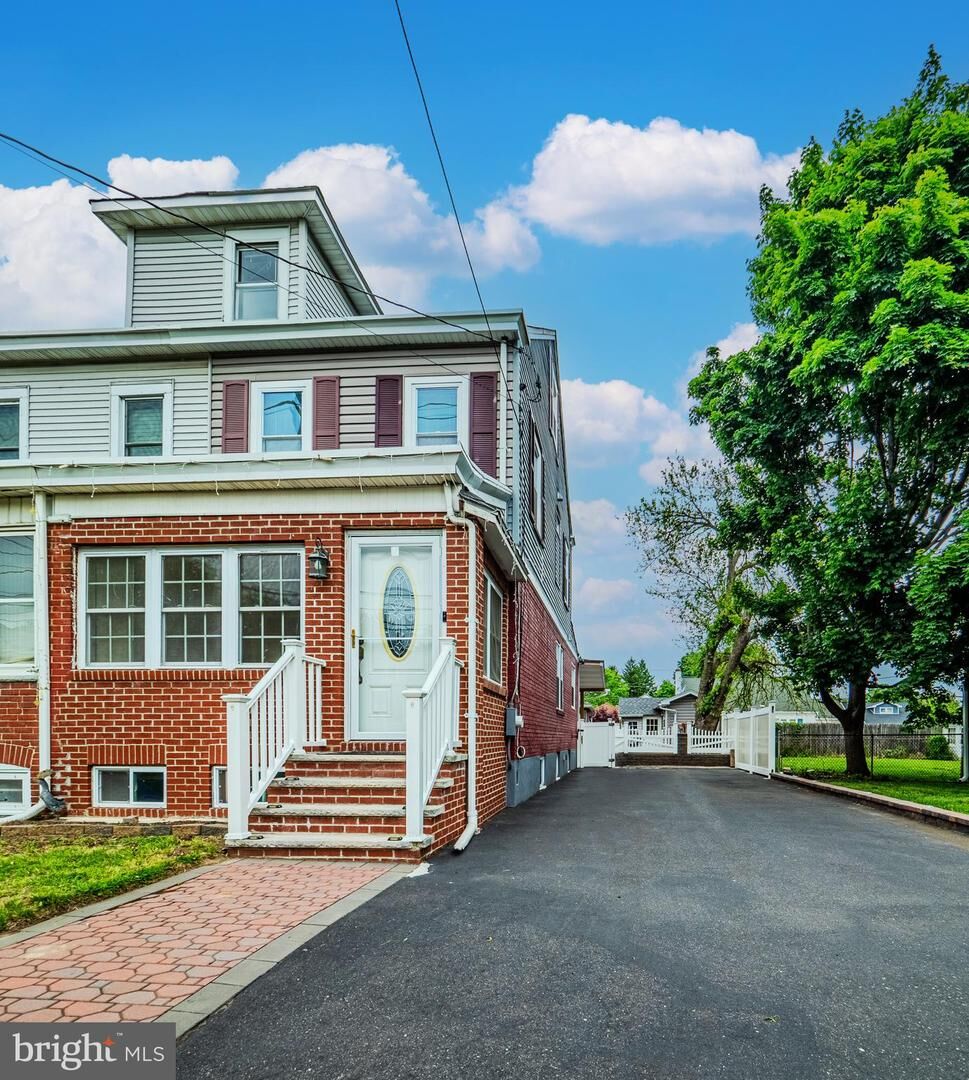 Property Photo:  1481 Cedar Ln  NJ 08610 