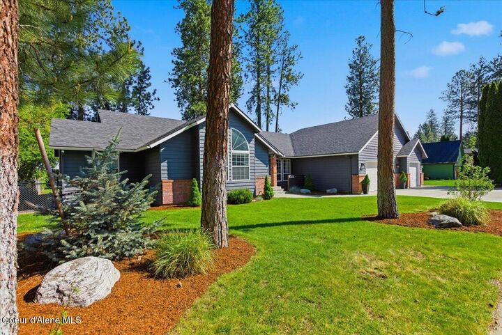 Property Photo:  4741 W Woodside Ave  ID 83815 