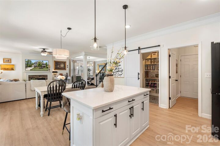 Property Photo: 1147 Mantell Road SC 29720