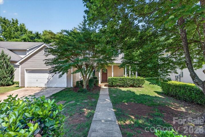 Property Photo: 9200 Royal Highlands Court NC 28277