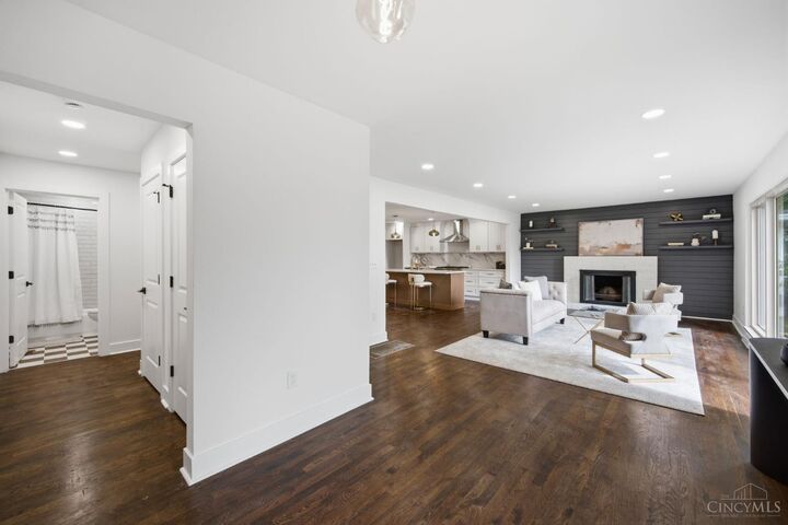 Property Photo:  7261 S Mingo Lane  OH 45243 