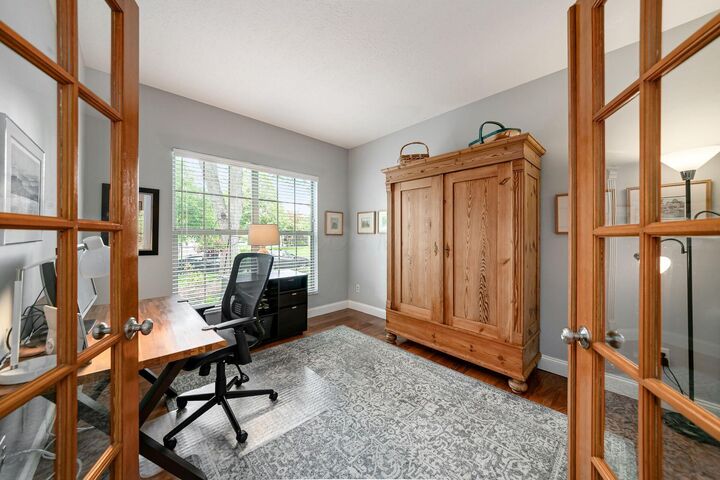 Property Photo:  5903 Newbridge Drive  OH 43017 