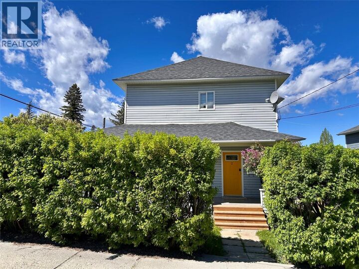 235 10th Avenue South — photo 1