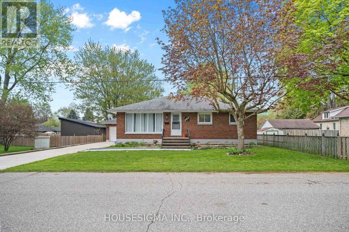Property Photo:  282 Mary Street  ON N0L 2P0 