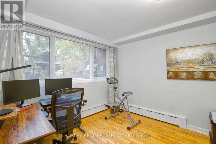 Property Photo:  144 Evelyn Avenue Lower  ON M6P 2Z7 