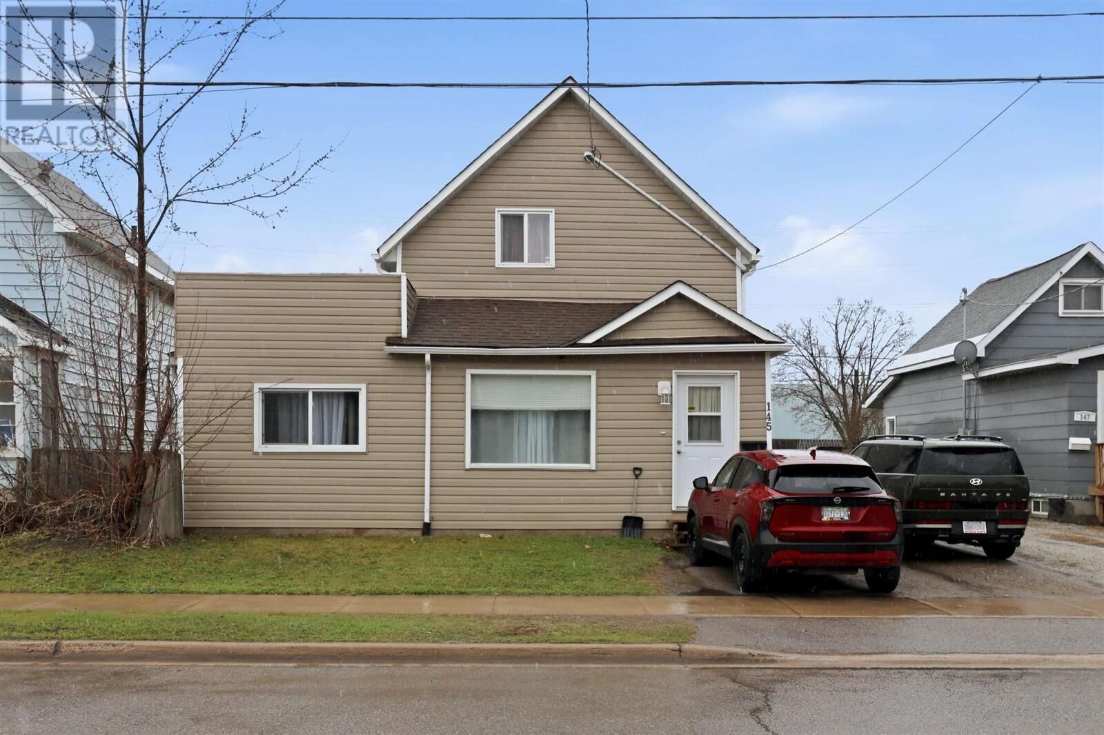 Property Photo:  145 Wallace Ter  ON P6C 1K2 