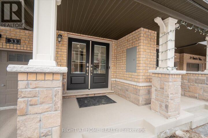Property Photo:  33 Amulet Way  ON L1R 0R5 