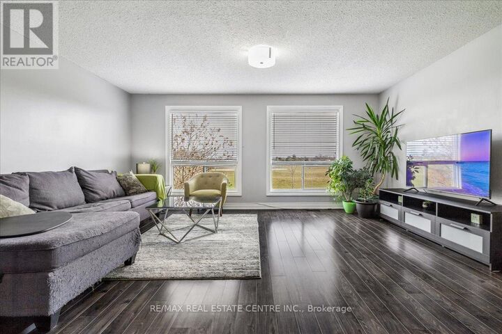 Property Photo:  1155 Paramount Drive 49  ON L8J 2N2 