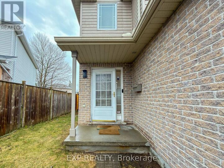 Property Photo:  1360 Aspenridge Crescent  ON N5Y 5P1 