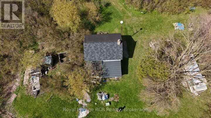 Property Photo:  250 Harris Street  ON N0G 2L3 