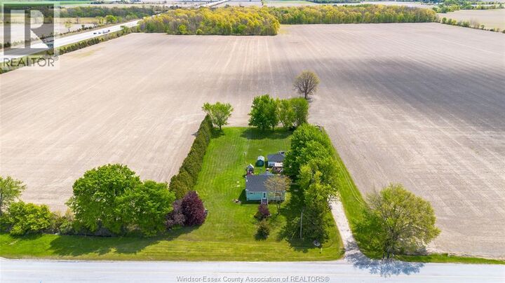 Property Photo:  1224 Lakeshore Road 107  ON N8X 2X7 