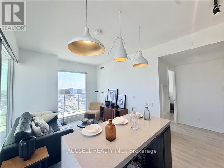 Property Photo:  185 Millway Avenue W1703  ON L4K 0L2 