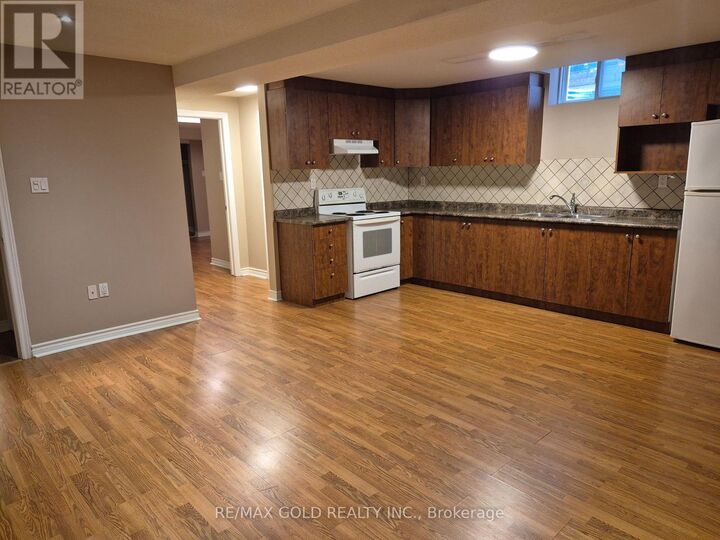 Property Photo:  4 Charger Lane Basement  ON L7A 3B2 