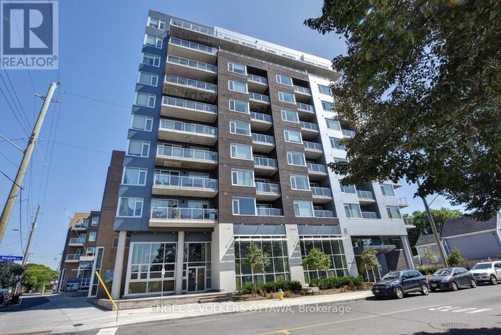 Property Photo:  7 Marquette Avenue 213  ON K1L 8A7 