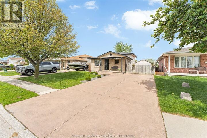 Property Photo:  1680 Calderwood  ON N8W 5V2 