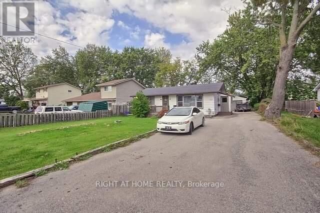 Property Photo:  172 Silas Boulevard  ON L4P 2K3 