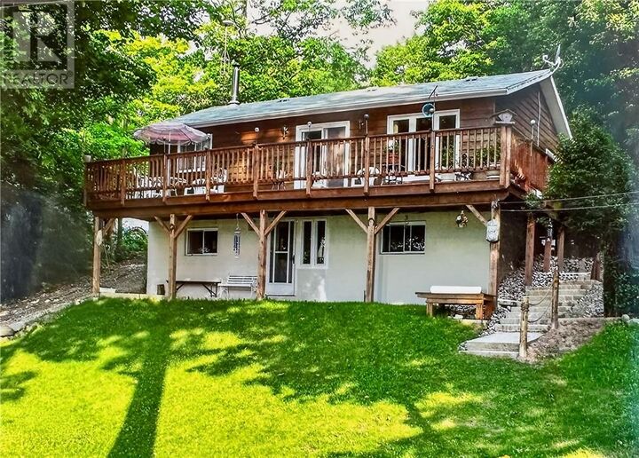 700 Ice Lake Drive — photo 1