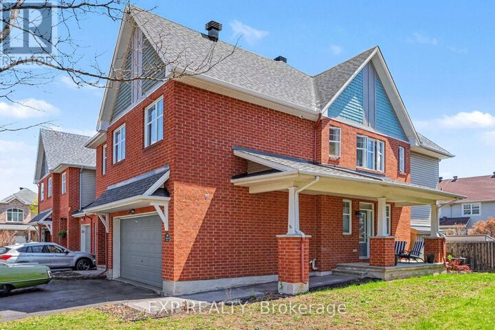 Property Photo:  100 Ambiance Drive  ON K2G 6Y3 