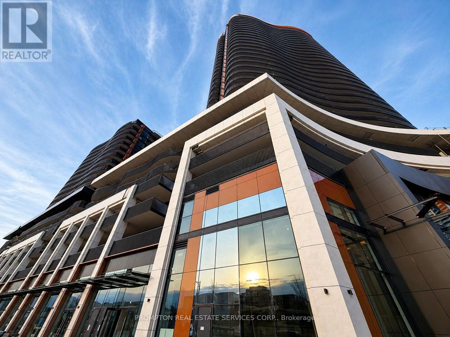 Property Photo:  18 Esther Shiner Boulevard 1605  ON M2K 0J7 