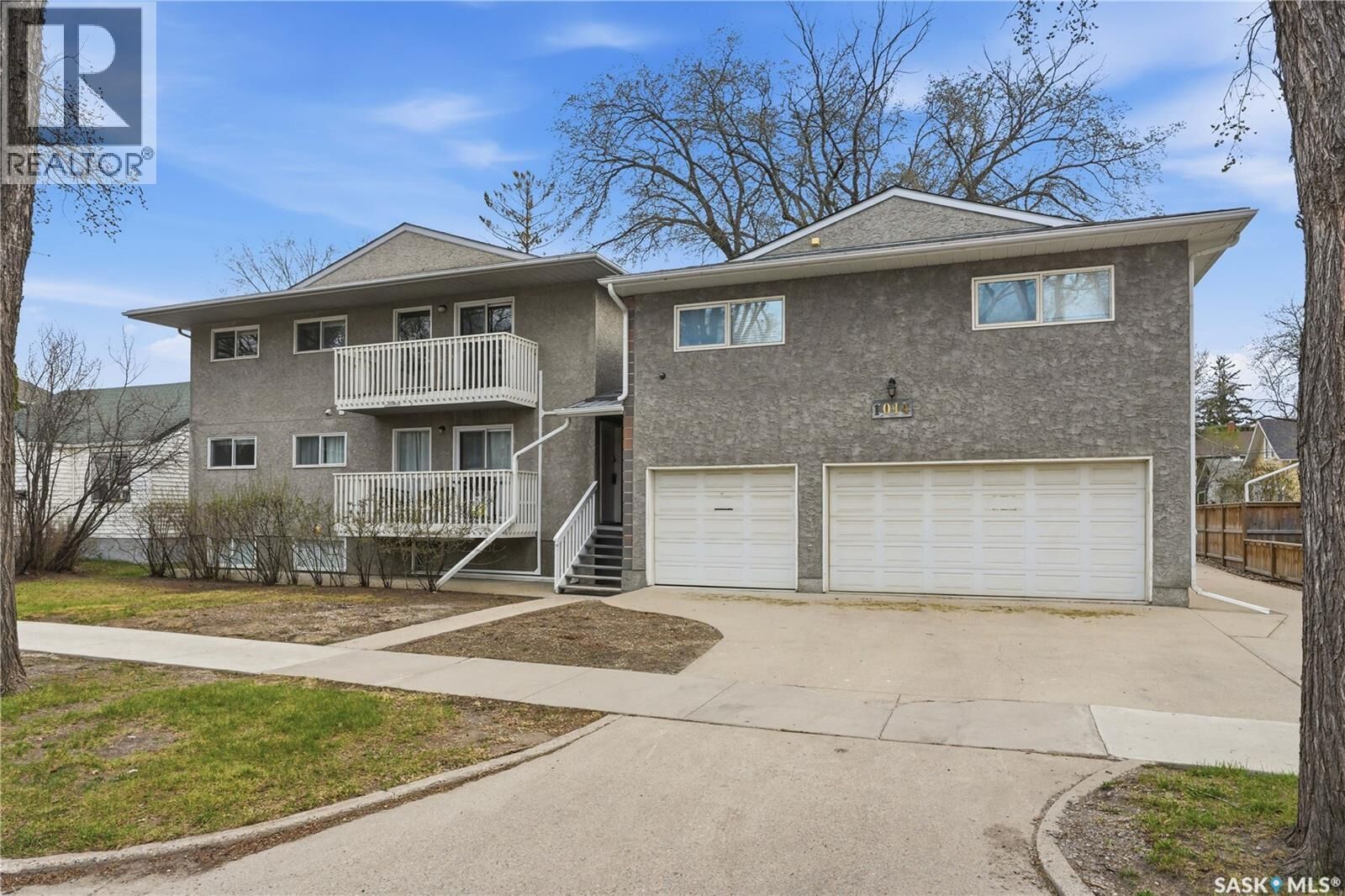 Property Photo:  A 1014 Colony Street  SK S7N 0S4 