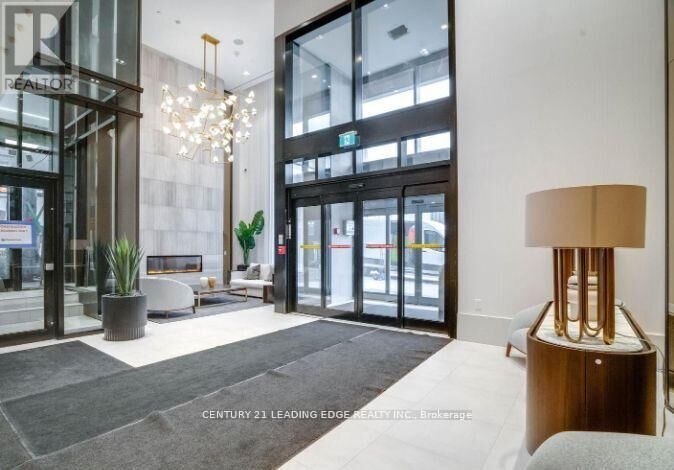 Property Photo:  2020 Bathurst Street 1006  ON M5P 0A6 