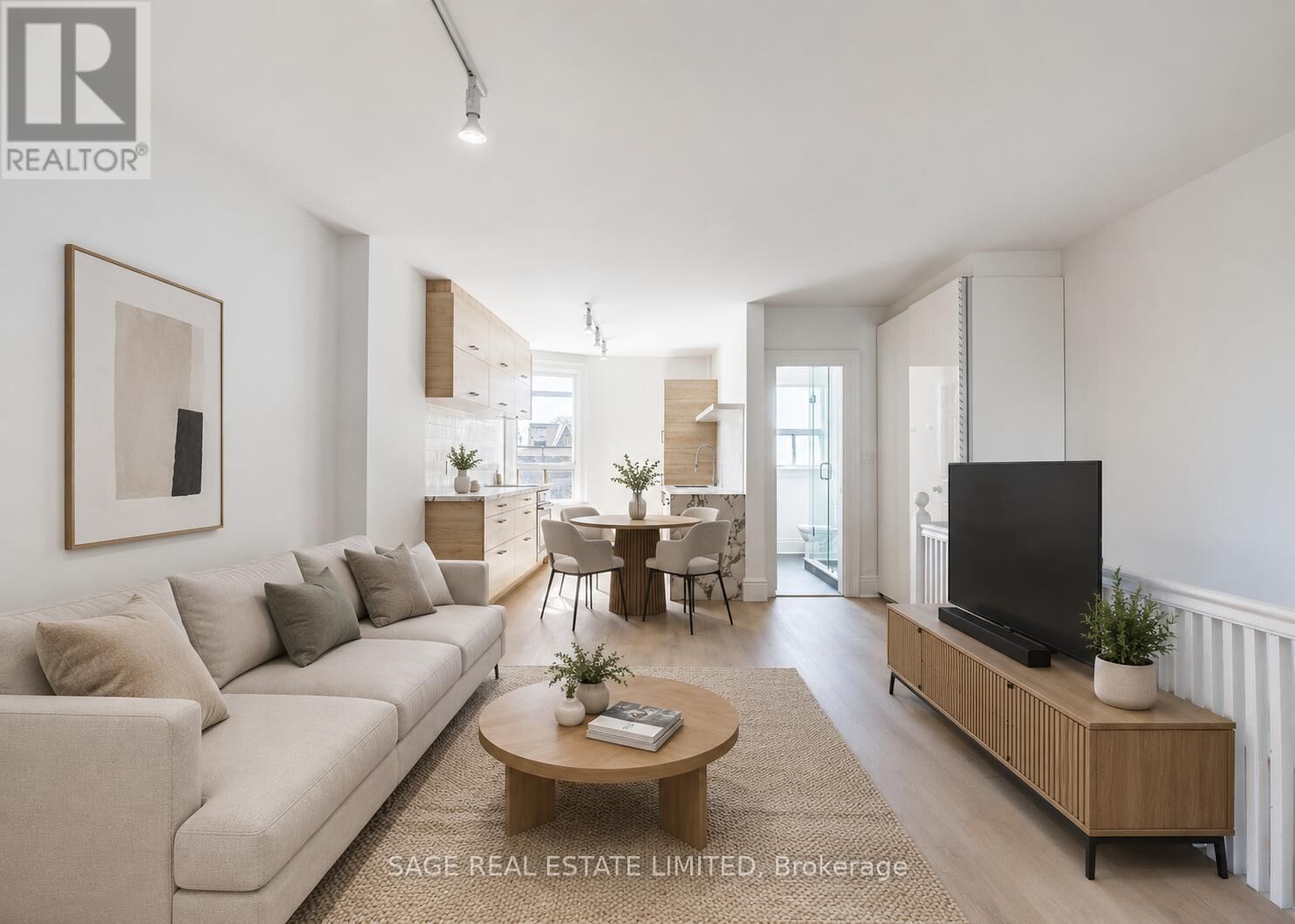 Property Photo:  1153 Dundas Street West Upper  ON M6J 1X3 