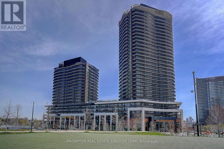 Property Photo:  18 Esther Shiner Boulevard 1806  ON M2K 0J7 