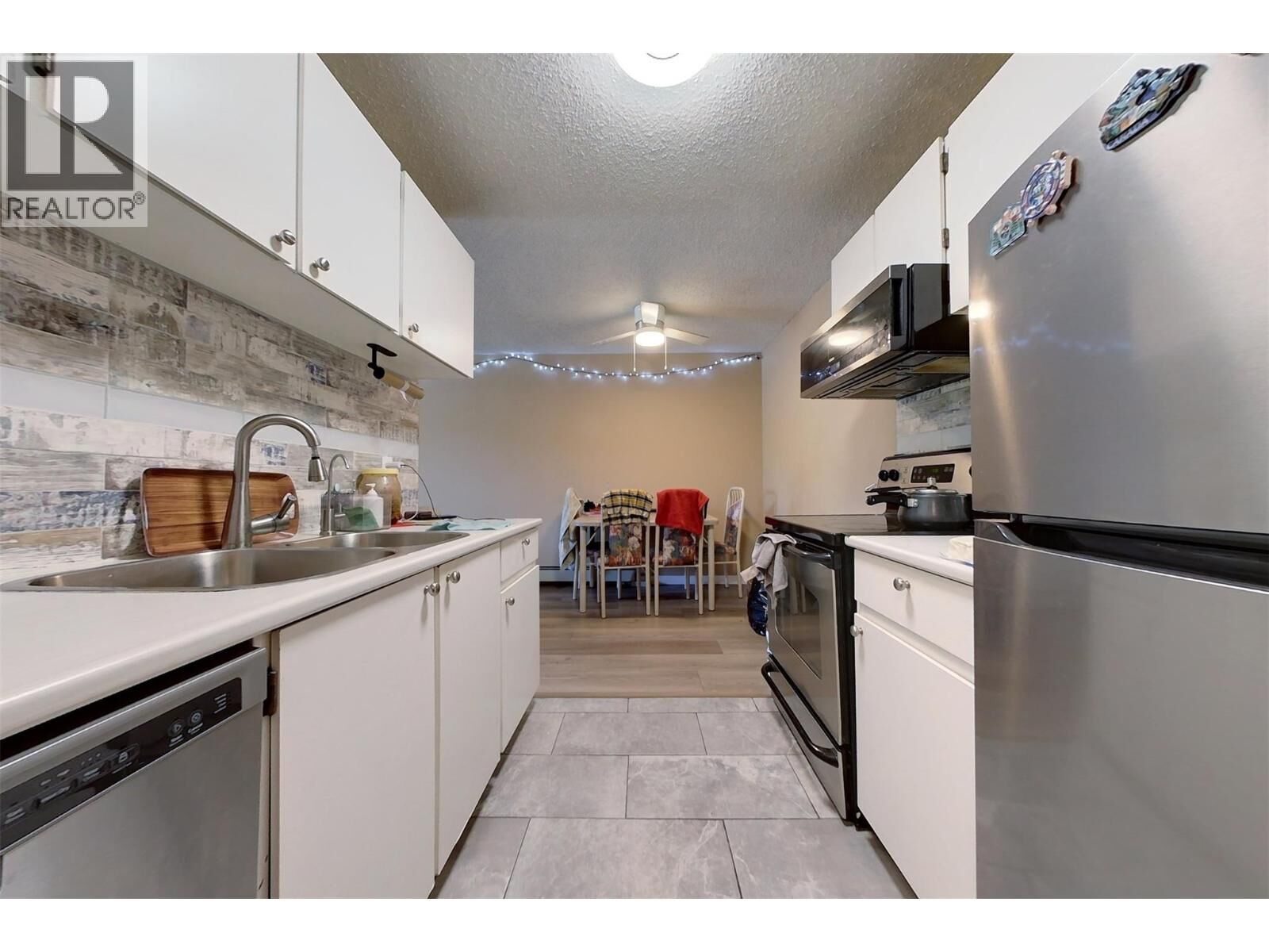 Property Photo:  1108 23rd  N Avenue 209  BC V1C 5T6 