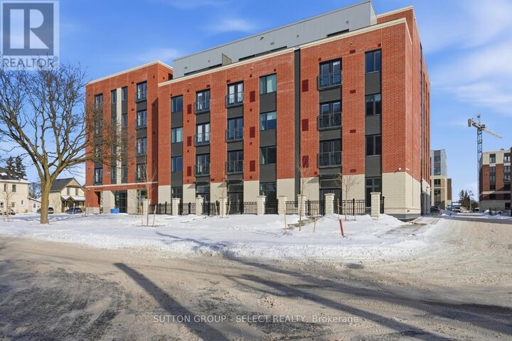 Property Photo:  351 Hill Street 106  ON N6B 2M1 