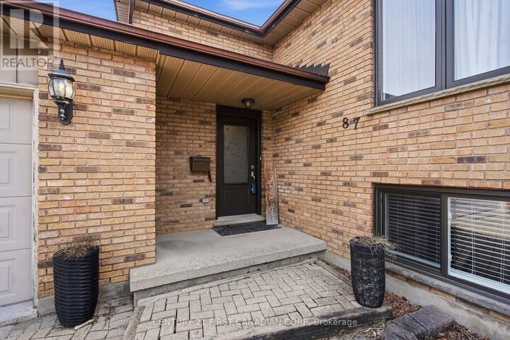 Property Photo:  87 Grieve Place  ON N6E 3C9 