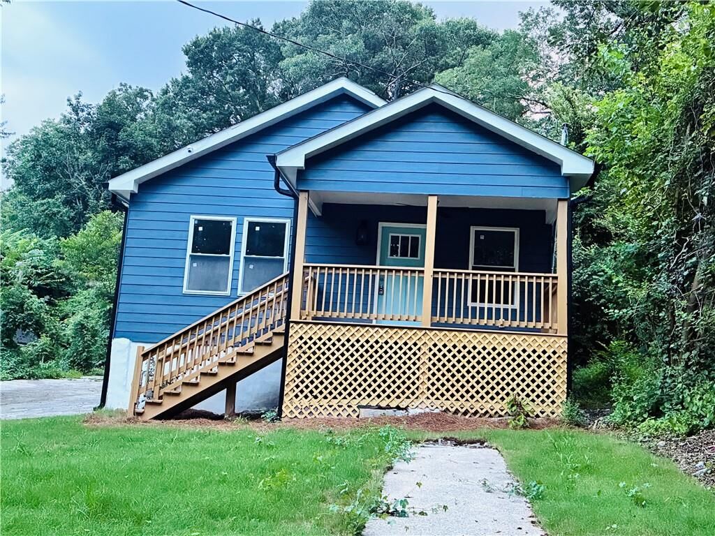 Property Photo: 277 Barfield Avenue SW GA 30310