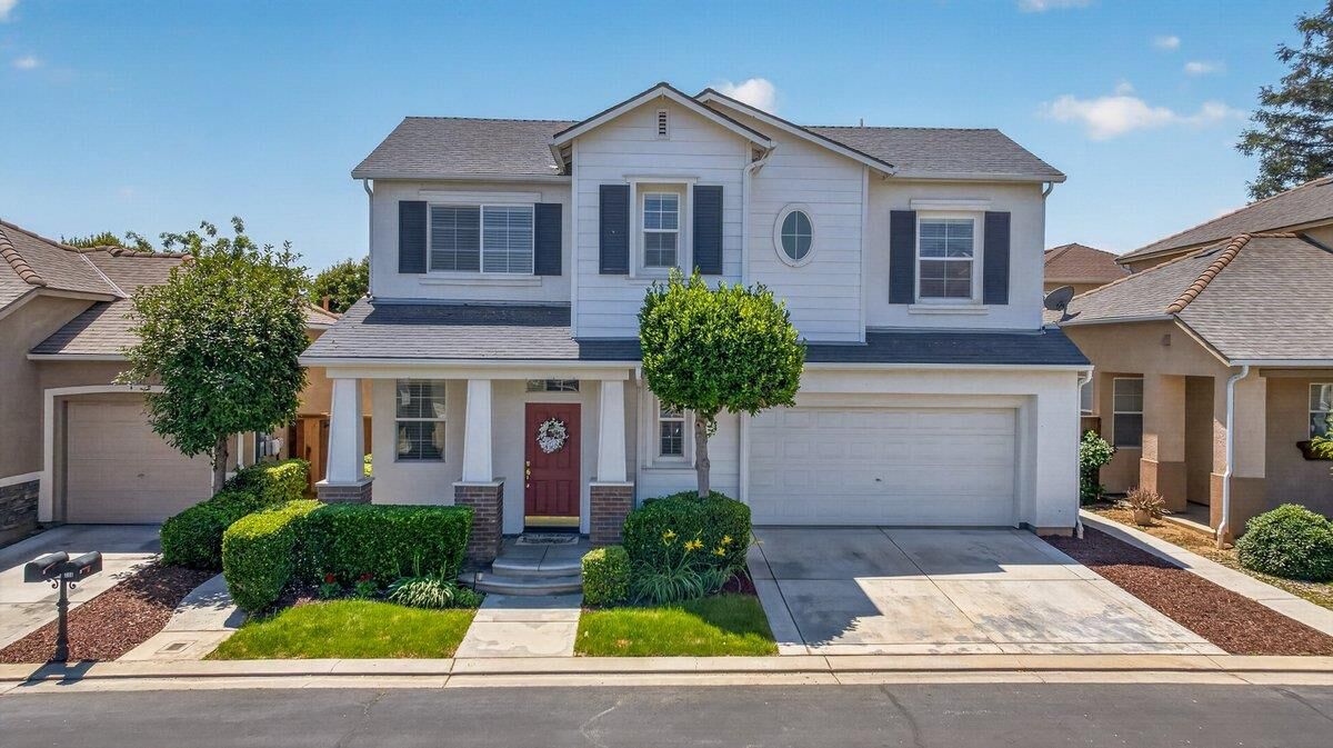 Property Photo:  714 W Riviera Lane  CA 93619 