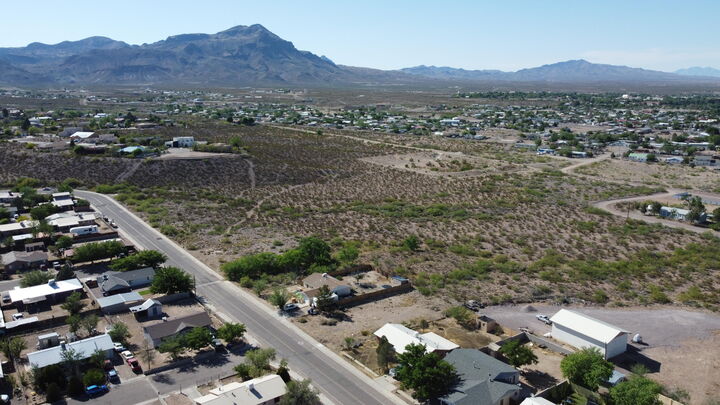 Property Photo: 315 High School Road NM 87801