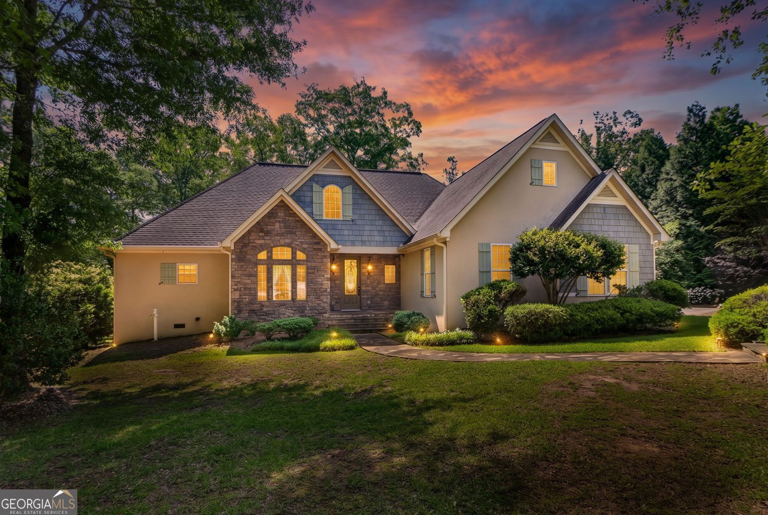 Property Photo:  117 Big Oak Drive  GA 30204 