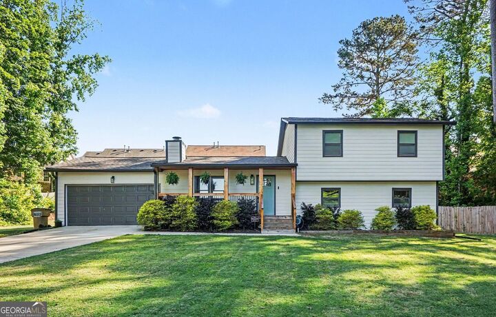 Property Photo:  3215 Alcazar Drive SW  GA 30047 
