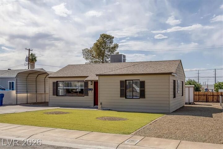 Property Photo:  32 Mallory Street  NV 89015 