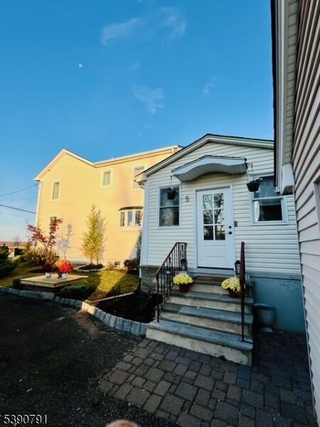 Property Photo: 5 Wyckoff Mills-Applegarth NJ 08831