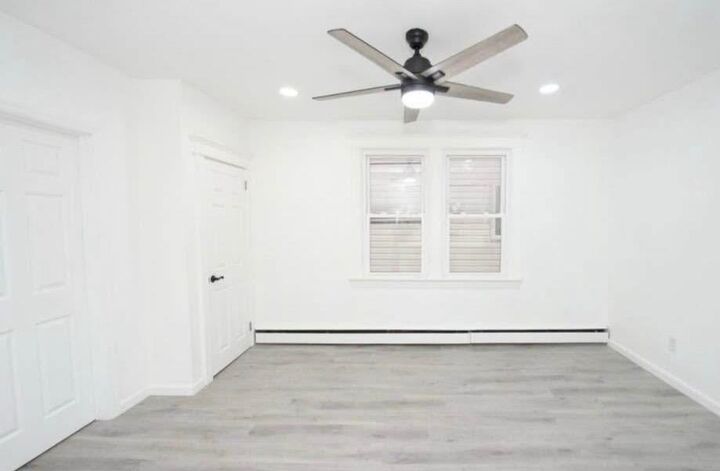 Property Photo:  905 85th St 2nd Fl  NJ 07047 
