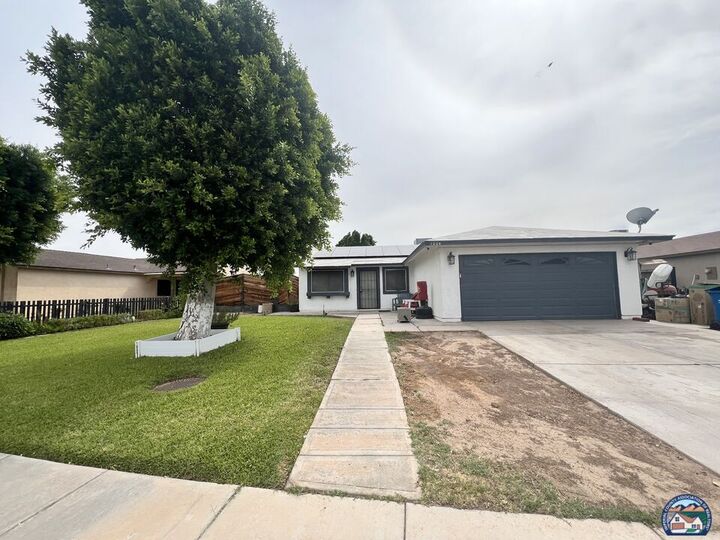 Property Photo:  1004 Joshua Ave  CA 92227 