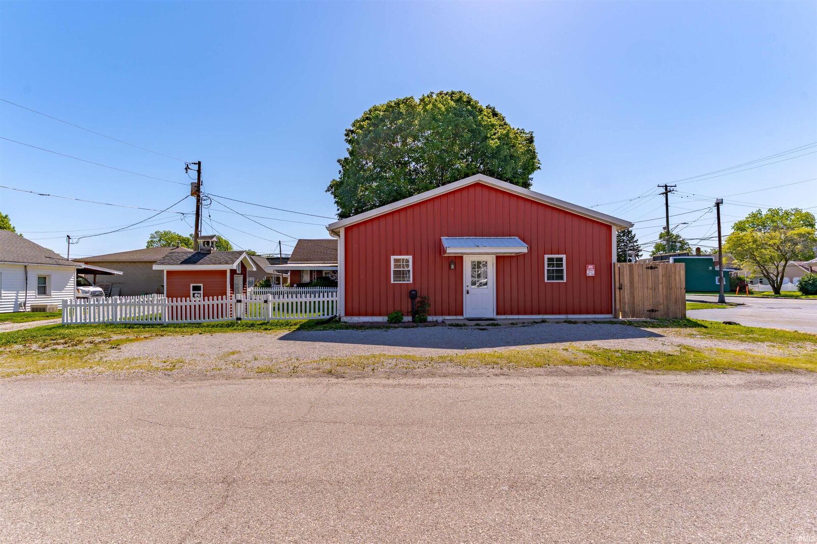 Property Photo:  102 N Elm Street  IN 47648 